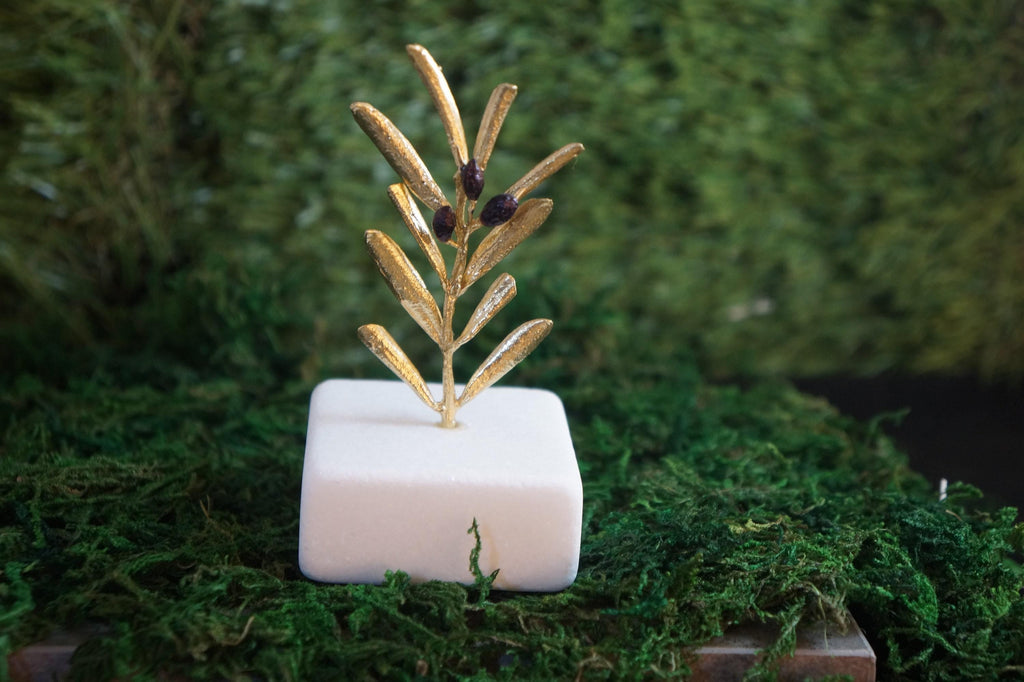Olive Branch Decor: Nature-Inspired Centerpiece with Symbolic Meaning