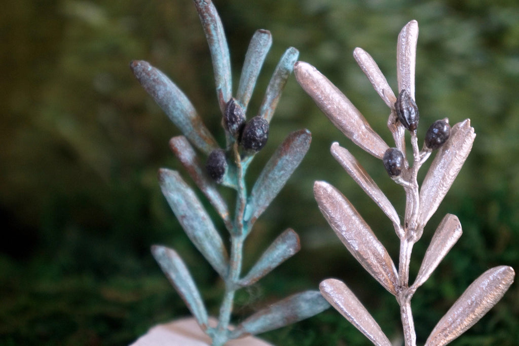 Olive Branch Decor: Nature-Inspired Centerpiece with Symbolic Meaning